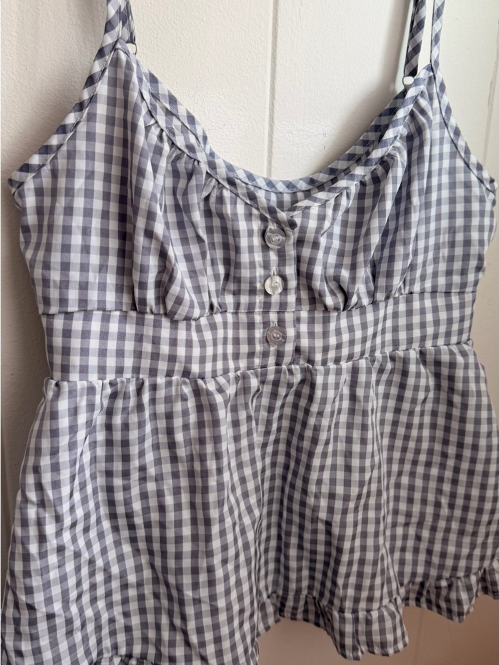 SHEIN Gray Gingham Ruffle-Hem Tank Top - Picture 2 of 11